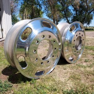 2 Kenworth 24.5" Wheels